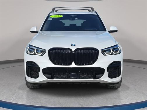 2022 BMW X5 M50i