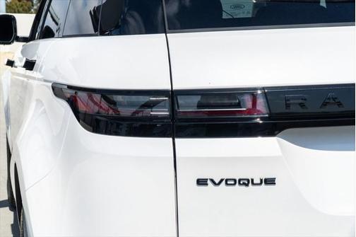 2026 Land Rover Range Rover Evoque Dynamic