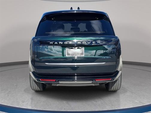 2026 Land Rover Range Rover SE