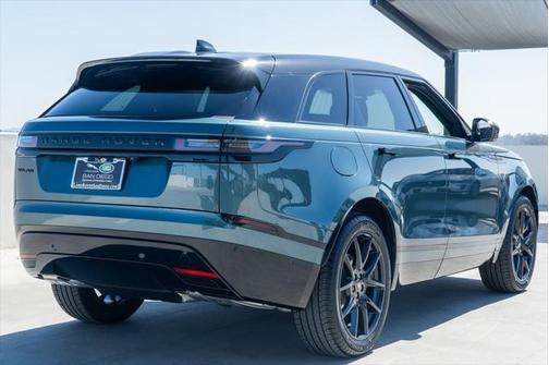 2026 Land Rover Range Rover Velar P250 SE R-Dynamic
