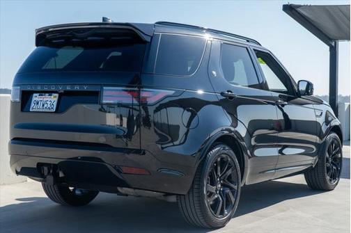 2024 Land Rover Discovery Dynamic SE