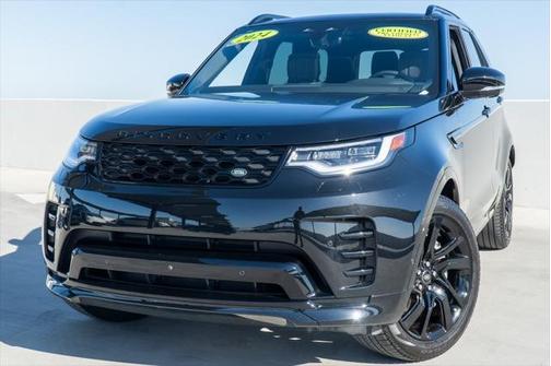 2024 Land Rover Discovery Dynamic SE