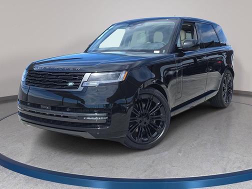 Santorini Black 2026 Land Rover Range Rover SE