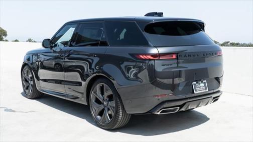 2024 Land Rover Range Rover Sport SE