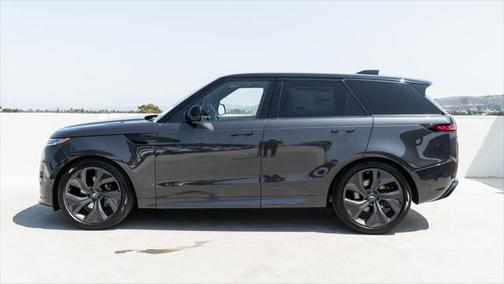 2024 Land Rover Range Rover Sport SE