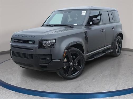 2025 Land Rover Defender 110 V8
