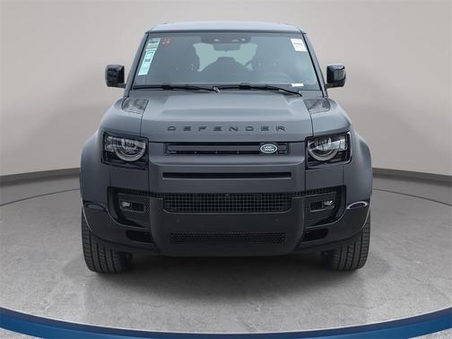 2025 Land Rover Defender 110 V8