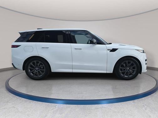 2024 Land Rover Range Rover Sport SE