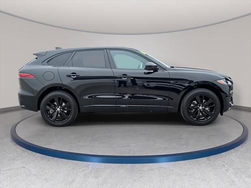 2024 Jaguar F-PACE P250