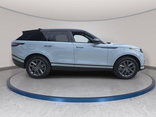Arroios Gray Metallic 2026 Land Rover Range Rover Velar P250 SE R-Dynamic