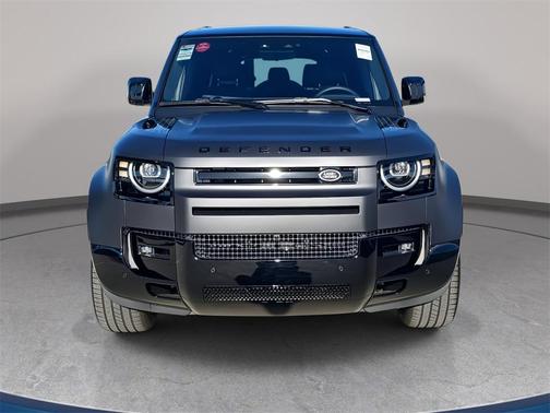 2026 Land Rover Defender V8