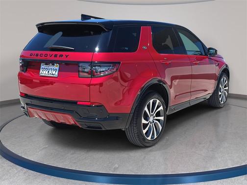 2024 Land Rover Discovery Sport SE