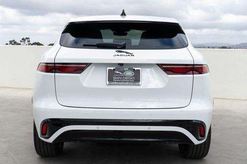 Fuji White 2025 Jaguar F-PACE P250 R-Dynamic S
