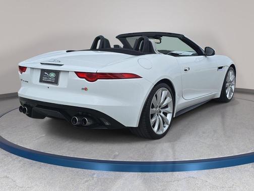 2014 Jaguar F-TYPE V8 S
