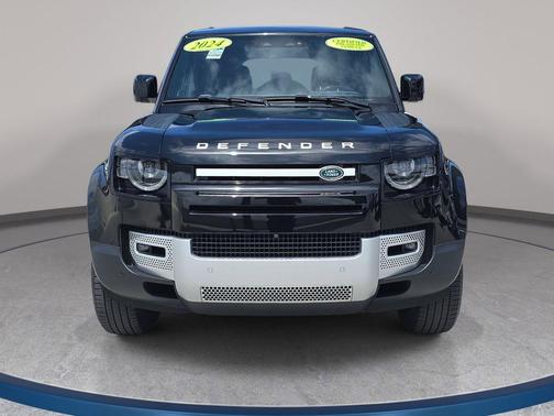 Santorini Black Metallic 2024 Land Rover Defender S