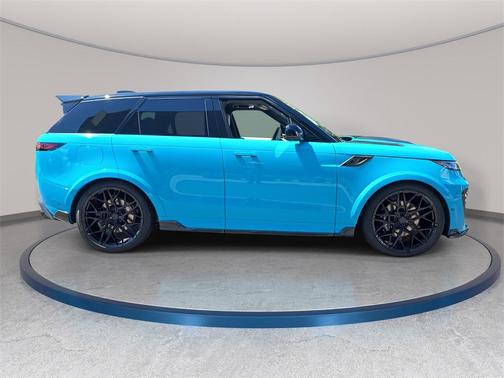 2025 Land Rover Range Rover Sport SE