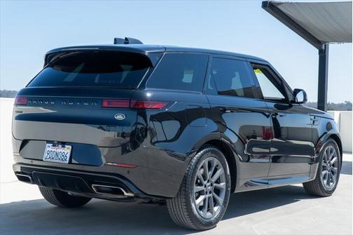 2023 Land Rover Range Rover Sport SE