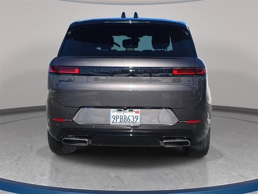 2025 Land Rover Range Rover Sport SE
