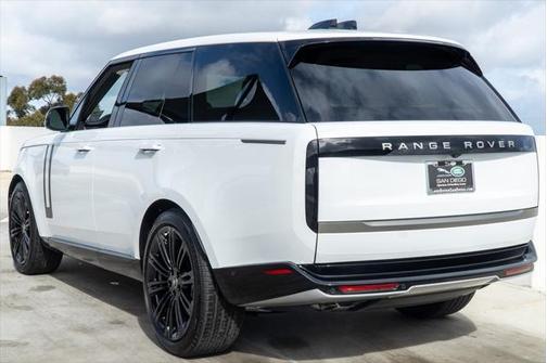 2025 Land Rover Range Rover SE