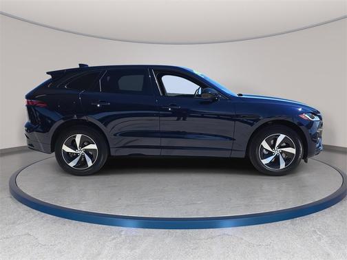 2025 Jaguar F-PACE P250