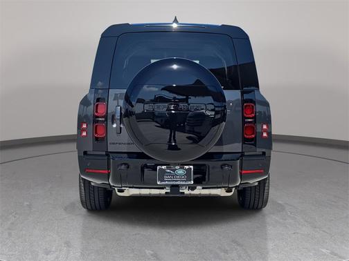 2025 Land Rover Defender X-Dynamic SE