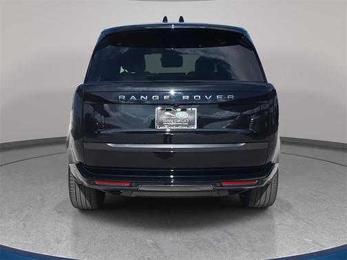 2025 Land Rover Range Rover SE
