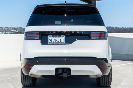 2024 Land Rover Discovery Dynamic SE