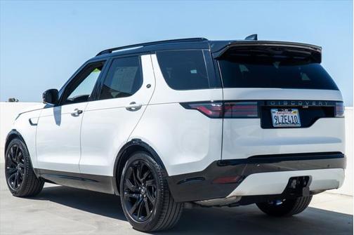 2024 Land Rover Discovery Dynamic SE
