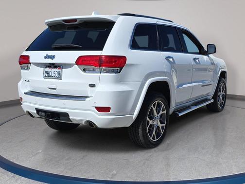 Bright White Clearcoat 2020 Jeep Grand Cherokee Overland