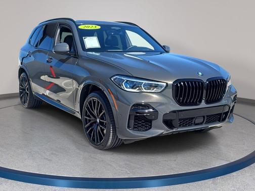 2023 BMW X5 M50i