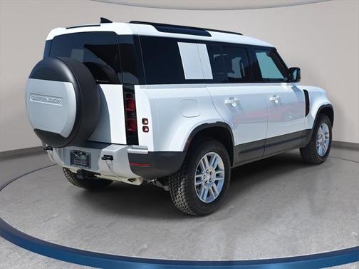2025 Land Rover Defender S