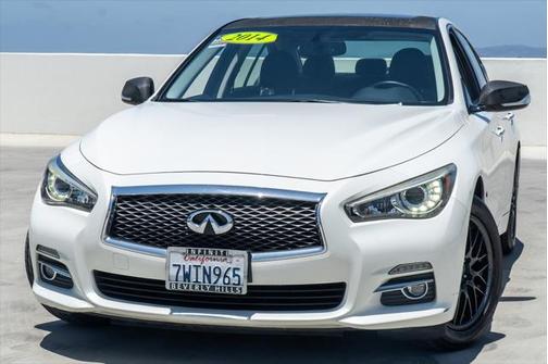 2014 INFINITI Q50 Premium