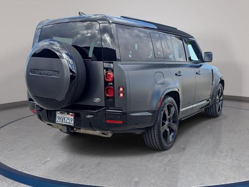 Carpathian Gray Premium Metallic 2023 Land Rover Defender X-Dynamic SE