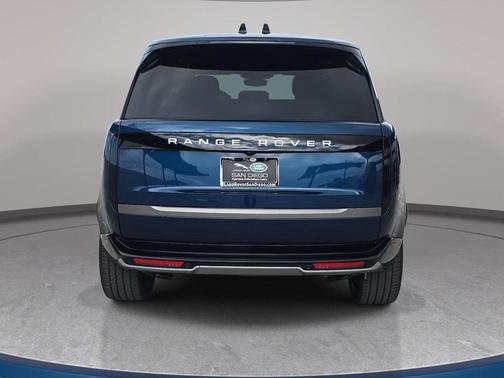 2026 Land Rover Range Rover SE