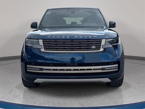 2026 Land Rover Range Rover SE