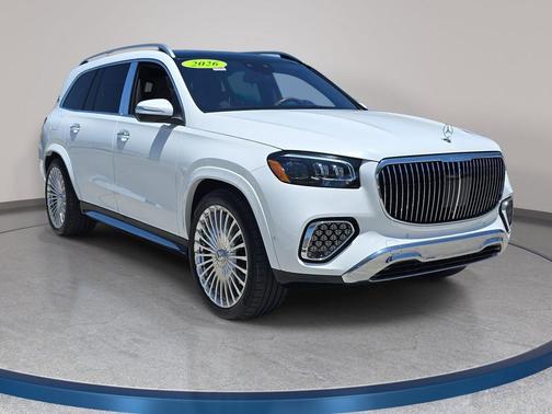 MANUFAKTUR Moonlight White Magno 2026 Mercedes-Benz Maybach GLS 600 4MATIC