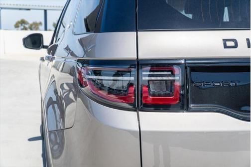 2022 Land Rover Discovery Sport S