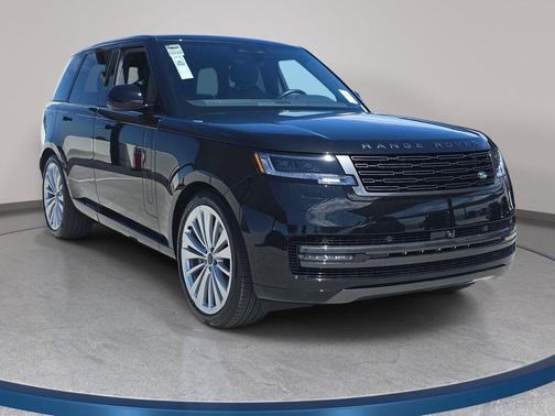 Santorini Black 2026 Land Rover Range Rover SE