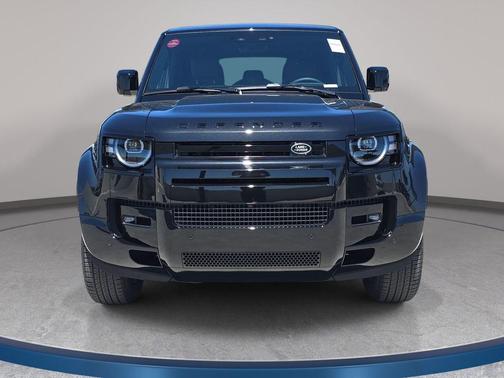 Santorini Black 2026 Land Rover Defender X-Dynamic SE