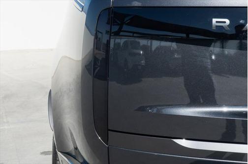 2025 Land Rover Range Rover Autobiography