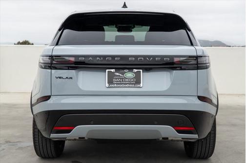 2026 Land Rover Range Rover Velar P250 SE R-Dynamic