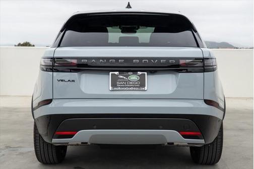 2026 Land Rover Range Rover Velar P250 SE R-Dynamic