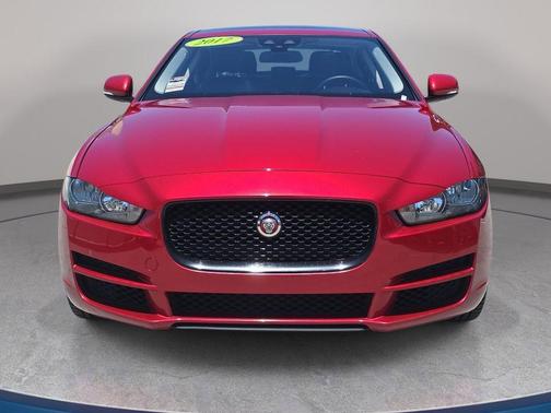 Italian Racing Red Metallic 2017 Jaguar XE 35t Prestige