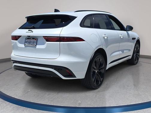 Fuji White 2025 Jaguar F-PACE P250 R-Dynamic S