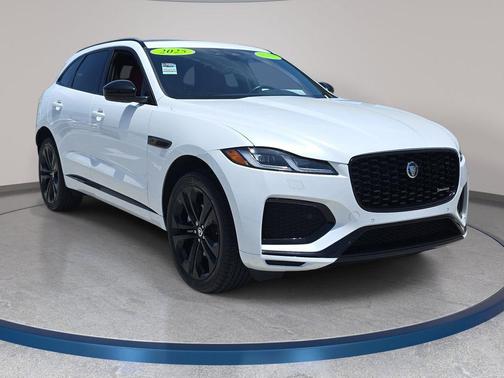 Fuji White 2025 Jaguar F-PACE P250 R-Dynamic S