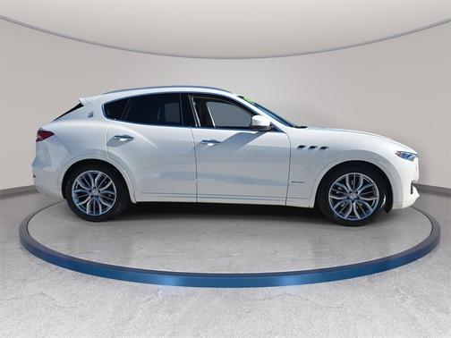 2020 Maserati Levante Base