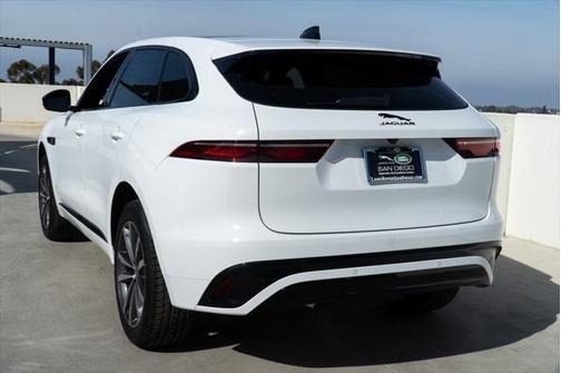 2025 Jaguar F-PACE P250