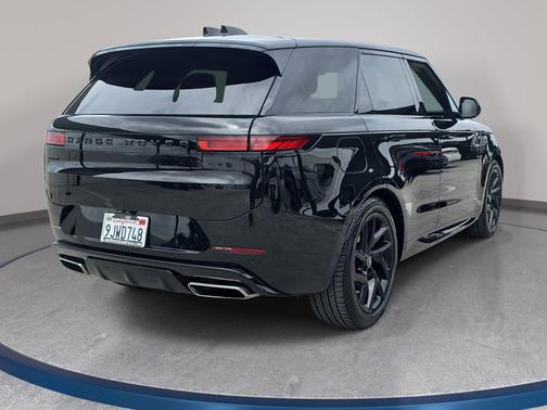 2024 Land Rover Range Rover Sport SE