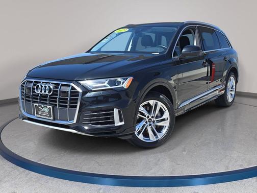 Mythos Black Metallic 2023 Audi Q7 55 Premium Plus