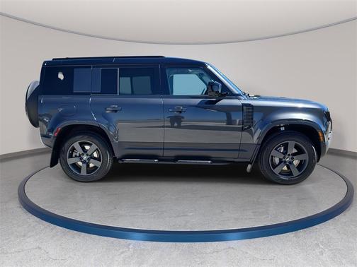 2025 Land Rover Defender S